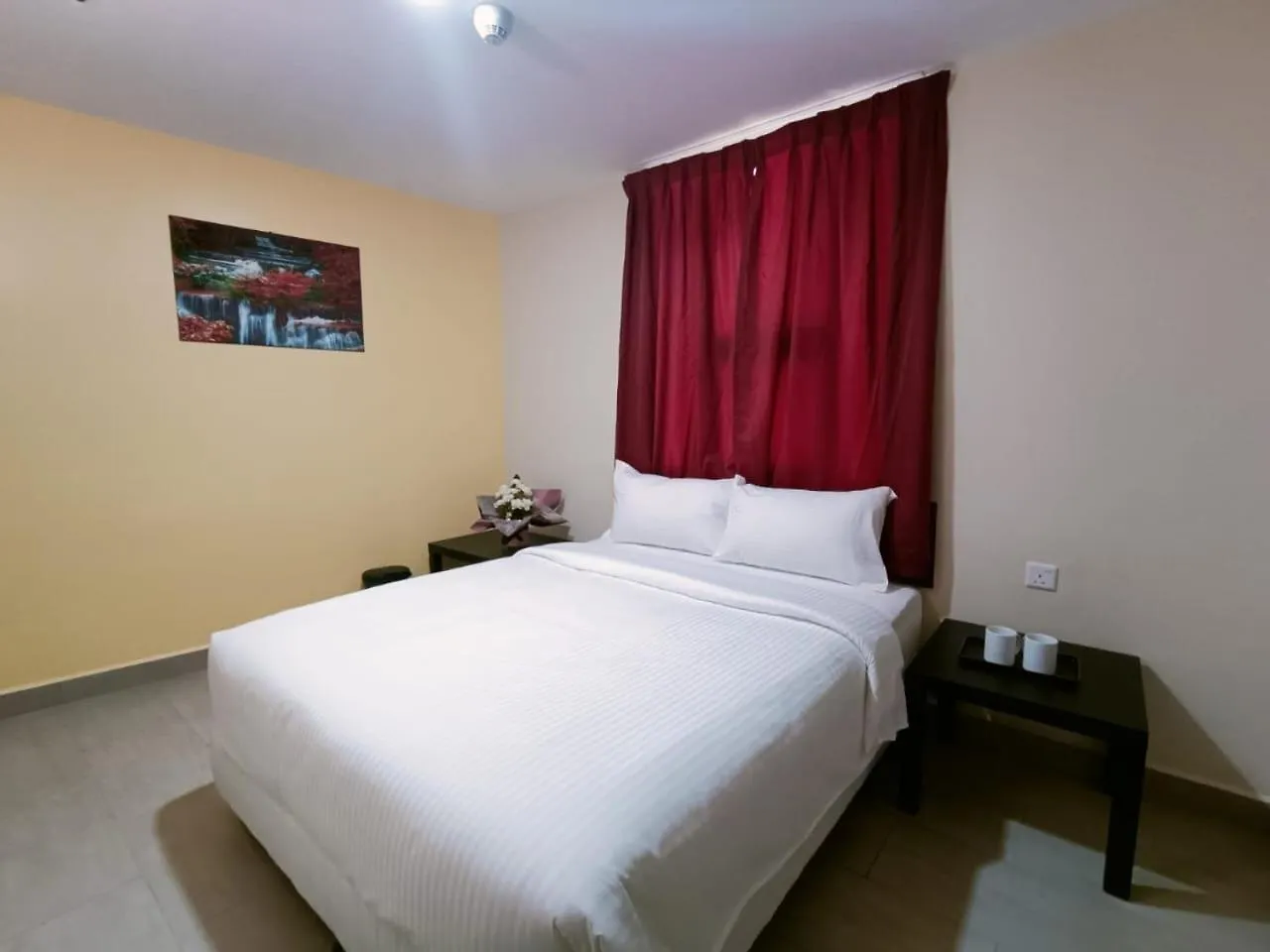 Capital O 90897 Island City Hotel George Town 3*,