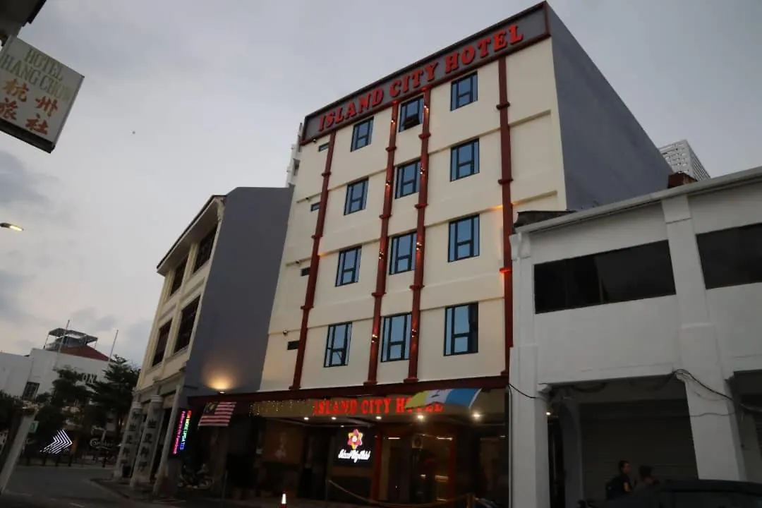 Capital O 90897 Island City Hotel George Town